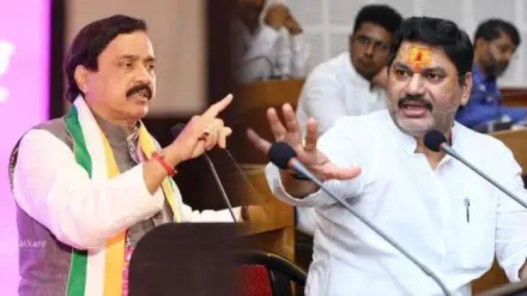 पालकमंत्र्यांच्या पत्रकार परिषदेत आमदारांनी बोलणे अयोग्य; सुनील तटकरे धनंजय मुंडेंवर नाराज