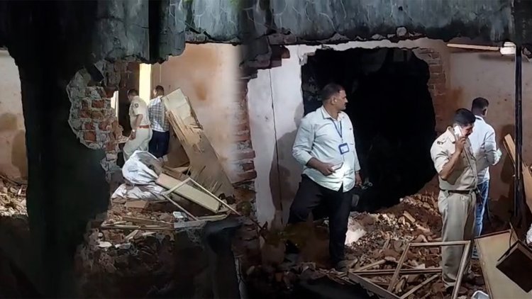 कळंब्यात बंद घरामध्ये जिलेटिनचा स्फोट ; पोलीस प्रमुख नीलोत्पल यांनी केली घटनास्थळाची पाहणी