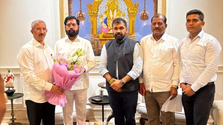 आधी काँग्रेस सोडली, आता शिंदेंची भेट; अकोल्यातील बड्या नेत्याचा निर्णय ठरला? 15 ऑगस्टला चित्र स्पष्ट होणार