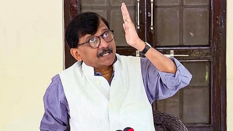 निवडणूक आयोगानं शेण खाल्लं, सुनावणीनंतर संजय राऊतांचा घणाघात