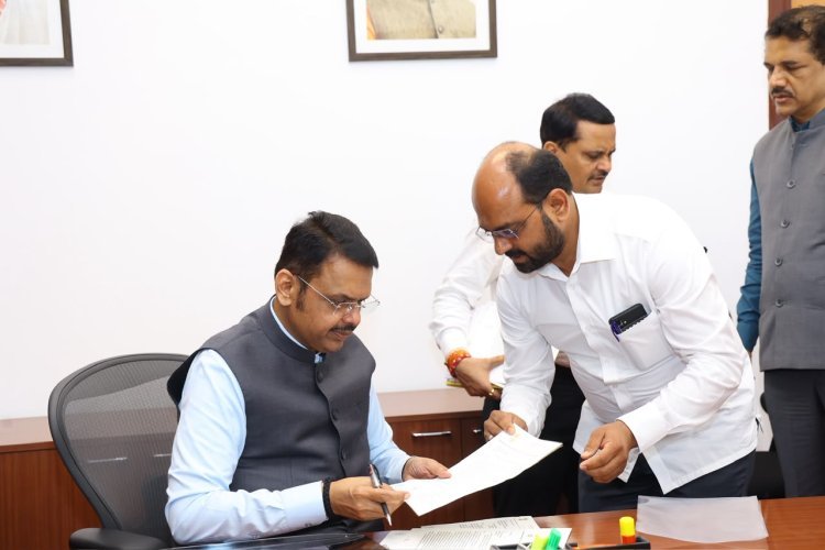कोल्हापुरात शिवसृष्टी उभारण्यासाठी निधी द्या - आमदार अमल महाडिक यांची मुख्यमंत्र्यांकडे मागणी