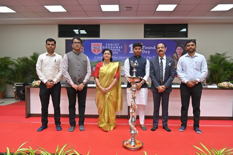 संजय घोडावत इन्स्टिट्यूटचा १४वा वर्धापनदिन उत्साहात साजरा