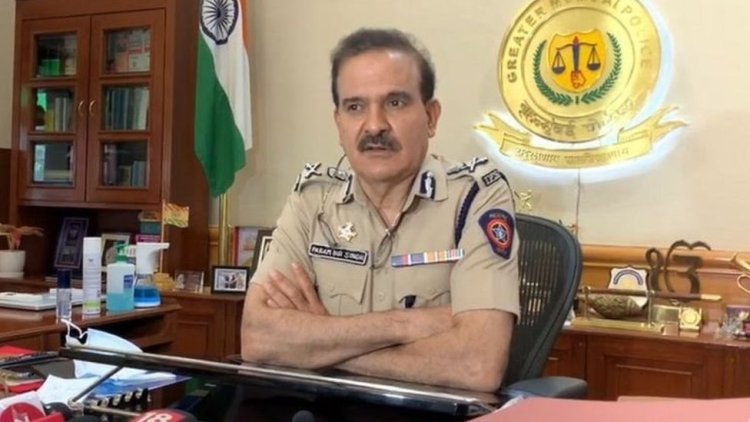 अँटिलिया-मनसुख हिरेन प्रकरणात नवा ट्विस्ट; परमबीर सिंग यांना सहआरोपी करण्याची मागणी, १ सप्टेंबरला न्यायालयात युक्तिवाद