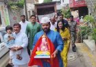 खासदार धनंजय महाडिक यांच्या निवासस्थानी बाप्पाचे उत्साहात आगमन; सर्वसामान्य आणि बळीराजासाठी बाप्पाच्या चरणी साकडे