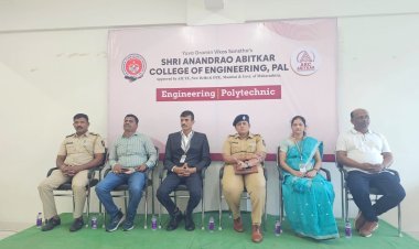 श्री आनंदाराव आबिटकर कॉलेज ऑफ इंजिनिअरिंगमध्ये महिला सुरक्षा व करिअर जनजागृती विषयावर विशेष मार्गदर्शन