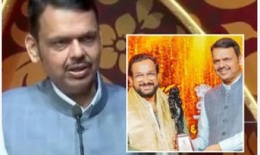 देवेंद्र फडणवीस म्हणाले, ‘प्रसाद ओक म्हणजे..धर्मवीर आनंद दिघे’; मुख्यमंत्र्यांकडून कौतुक, प्रसाद ओक हात जोडून उभा!
