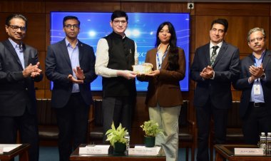डी. वाय. पाटील स्कूल ऑफ आर्किटेक्चरमध्ये प्रथम वर्षाच्या विद्यार्थ्यांचे स्वागत; यंदाही १०० टक्के प्रवेश पूर्ण