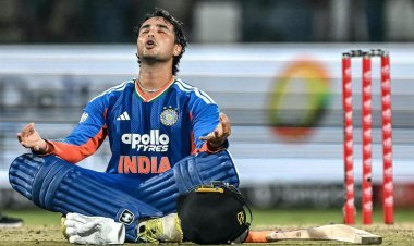 अभिषेकचं वचन अन् मैदानात वादळ!