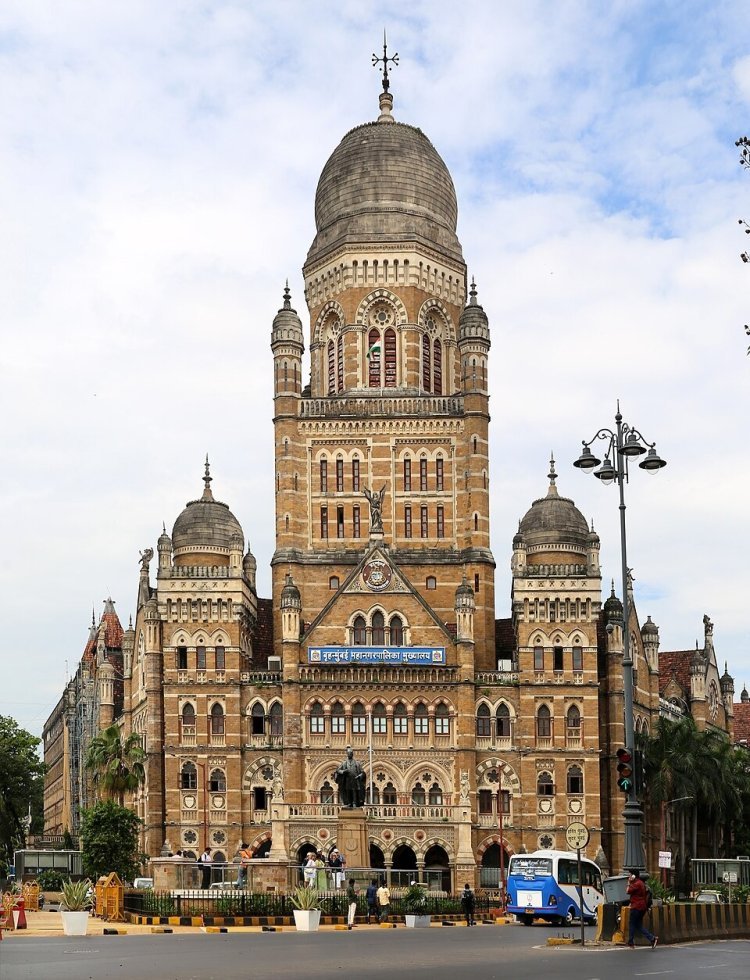 मुंबईत BMC अभियंत्यांच्या बदल्यांसाठी ‘रेट कार्ड’? भाजप आमदाराचा गंभीर आरोप, नेमकं प्रकरण काय?